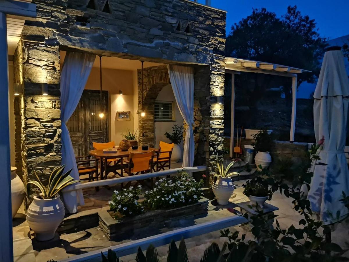 Romanos Summer House Villa Agios Romanos ภายนอก รูปภาพ