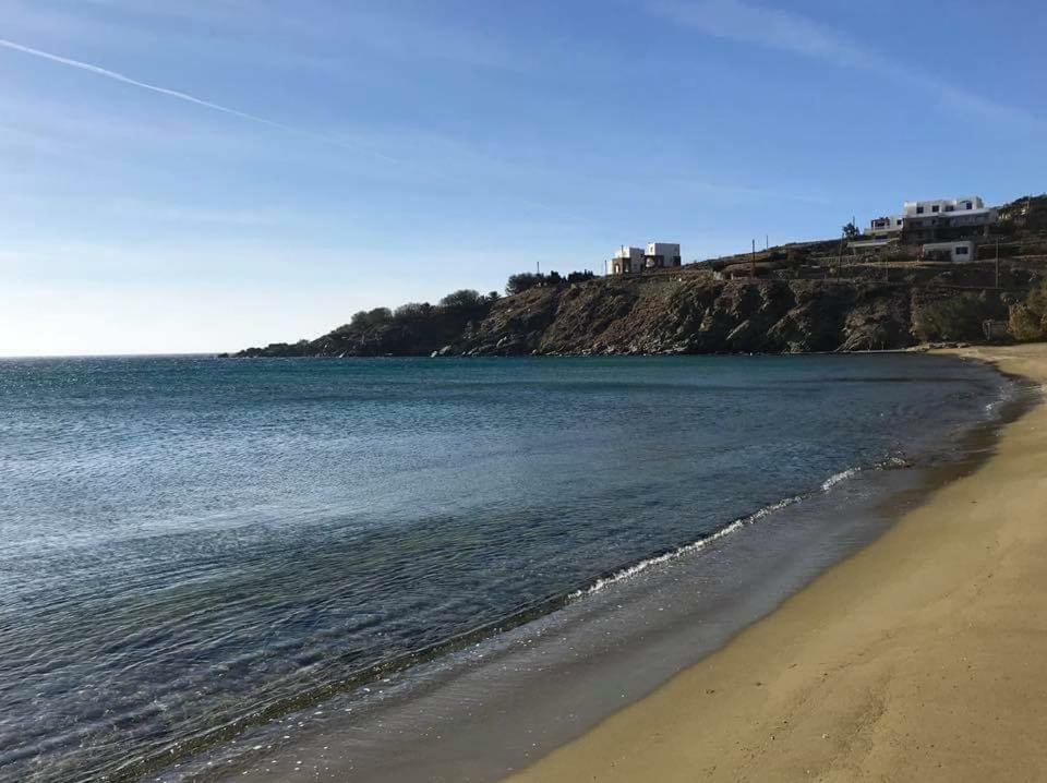 Romanos Summer House Villa Agios Romanos ภายนอก รูปภาพ
