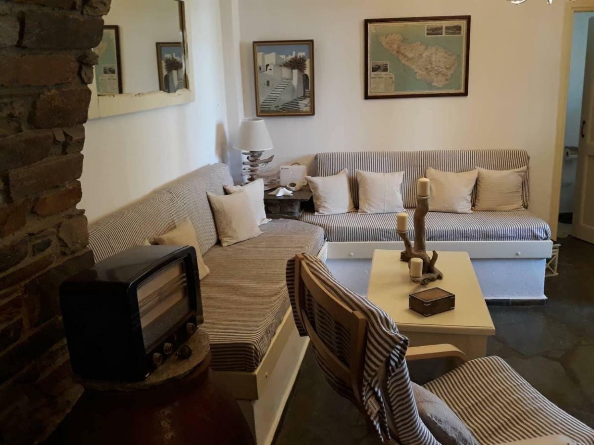 Romanos Summer House Villa Agios Romanos ภายนอก รูปภาพ