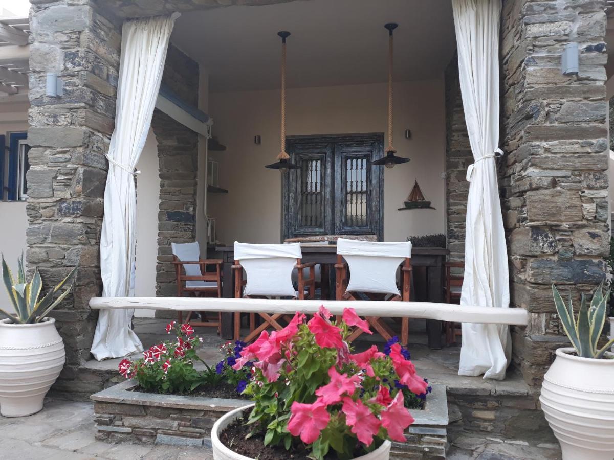 Romanos Summer House Villa Agios Romanos ภายนอก รูปภาพ